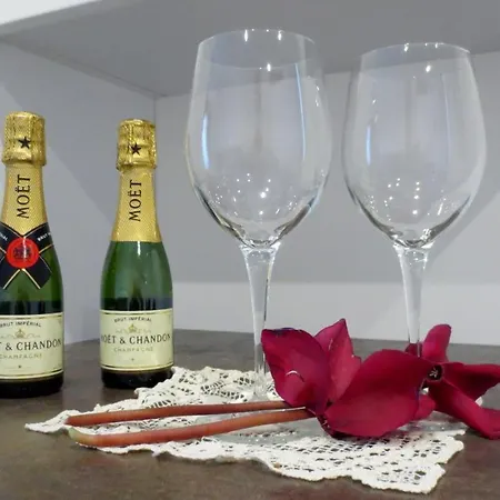 Domus Antiqua Ξενοδοχείο με διαμερίσματα 3*