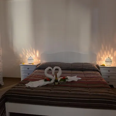 Ξενοδοχείο με διαμερίσματα Domus Antiqua Αλμπερομπέλο