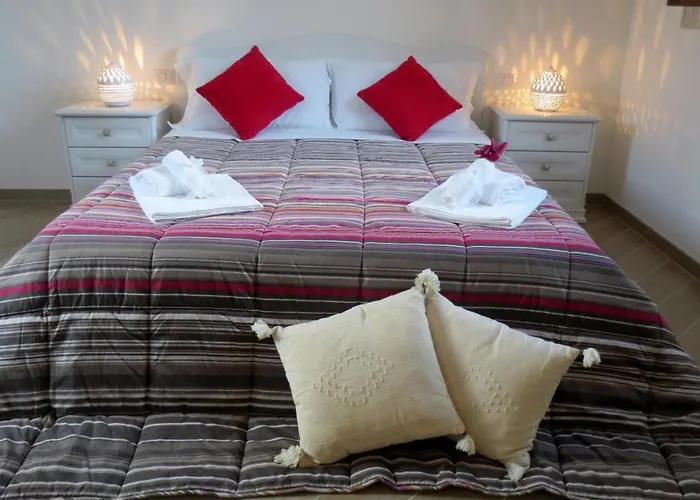 Domus Antiqua Aparthotel