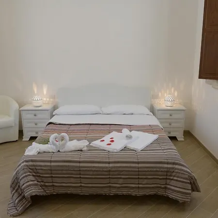 Aparthotel Domus Antiqua 3*