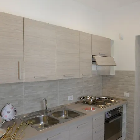 Domus Antiqua Aparthotel 3*