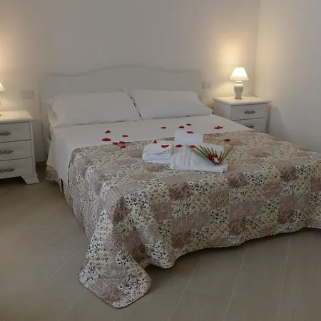 Aparthotel Domus Antiqua 3*
