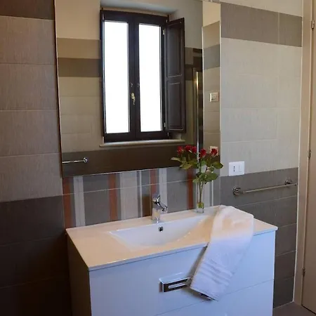 Domus Antiqua Aparthotel