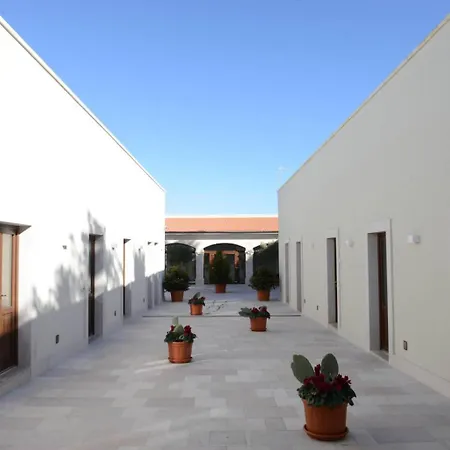 Domus Antiqua 4*