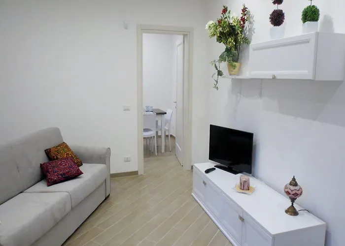 Domus Antiqua מלון דירות 3*